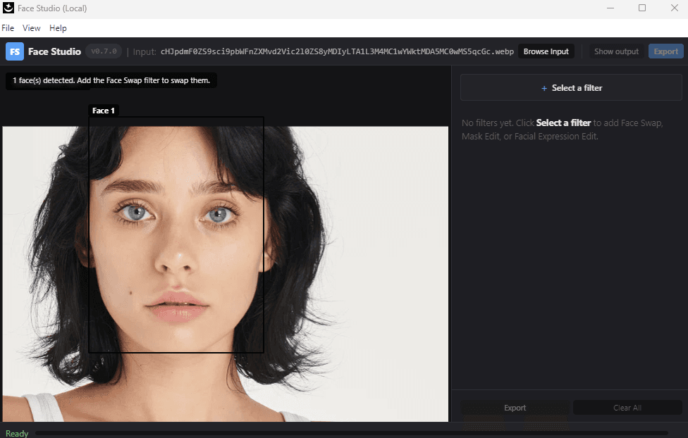 Nano FaceStudio Pro — automatic face detection in a multi-person photo