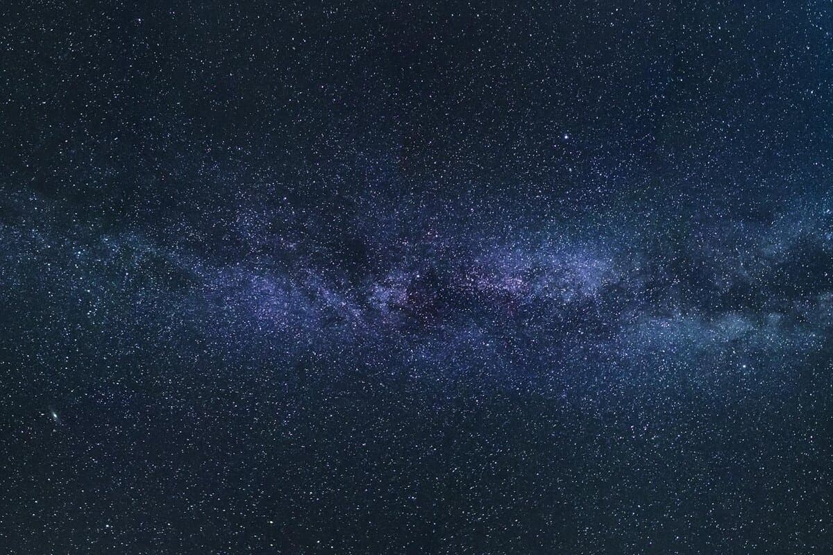 Night sky — AI noise reduction and star enhancement